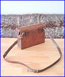 Swiss Army rare 1942 Military Officer Leather Bag Vintage Medic Paramedic WW2