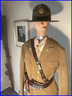 U. S Army 1920s 1934 Officers uniform and hat original